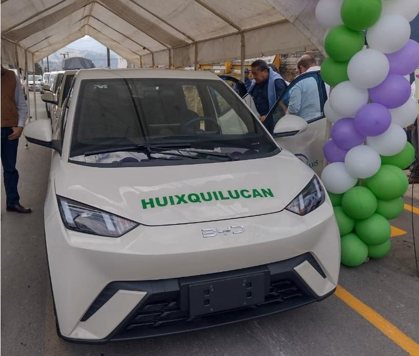 Where is circular taxis in Downpatrick?