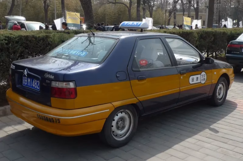 Who makes citron cars?