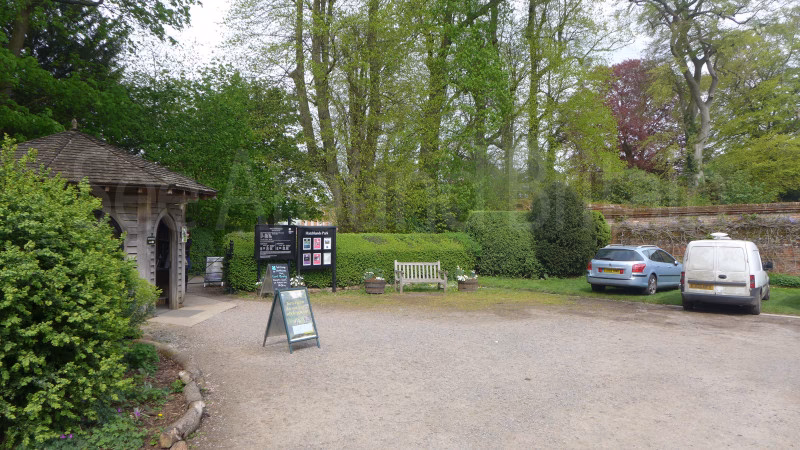 Where can I Park in Clandon?