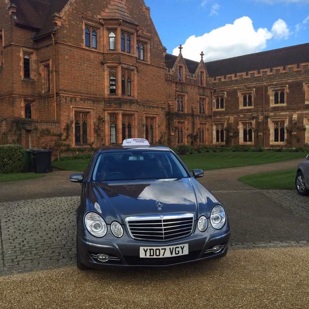 Who are Bishops Cleeve private hire?