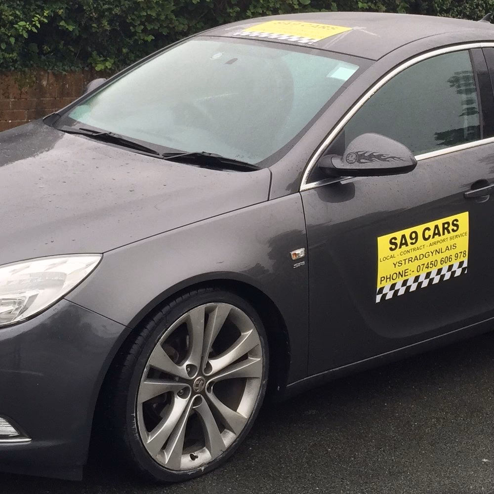 Where can I find the best taxi cabs and private hire cars?