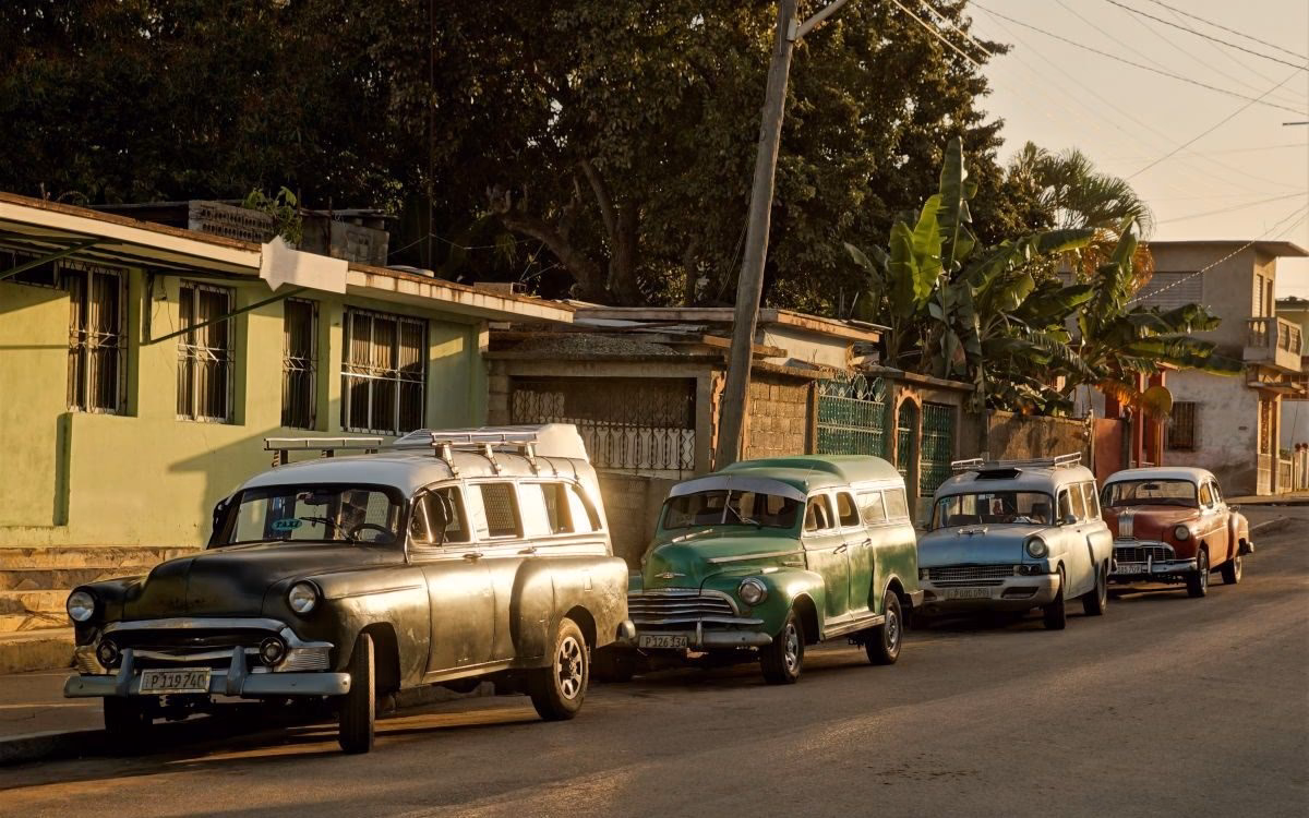 How much does a Collectivo taxi cost from Havana to Trinidad?