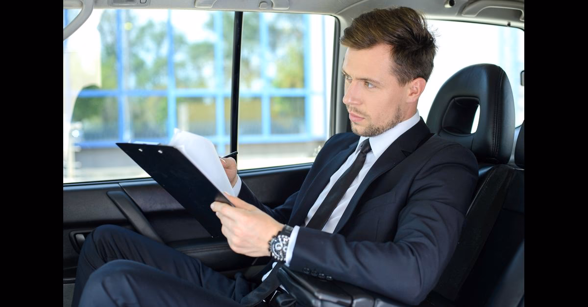 How much does it cost to fly from Columbia Regional Airport (COU)?