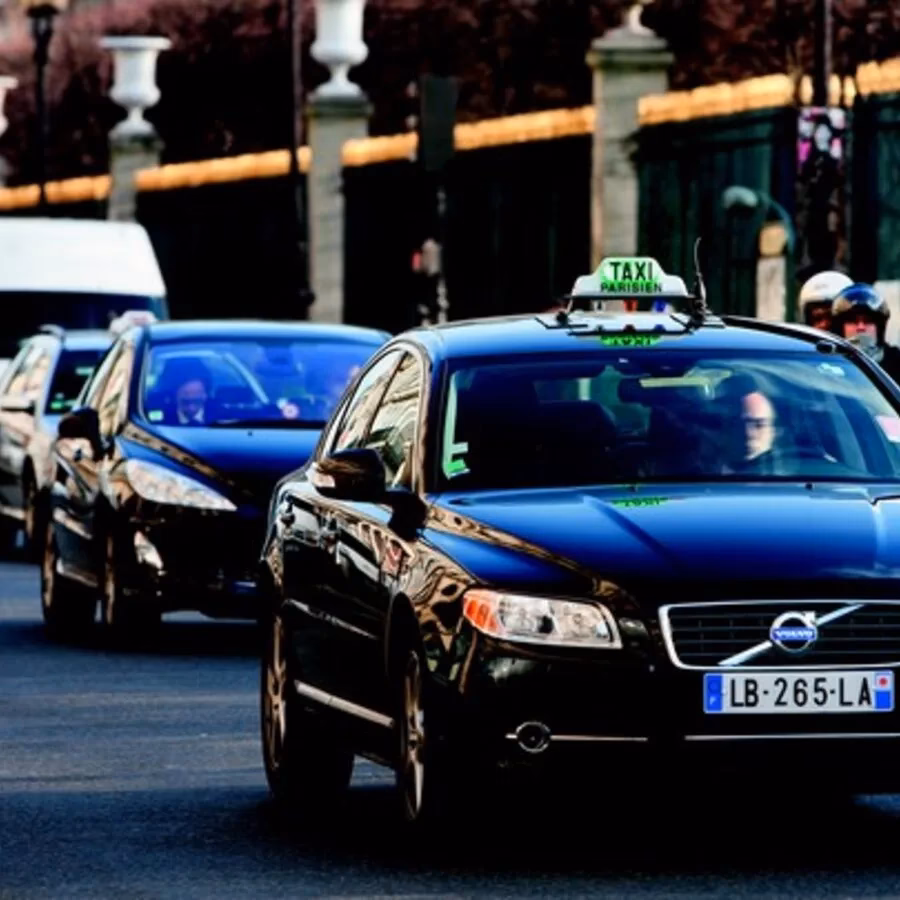 Quels sont les éléments contrôlés au taxi ?
