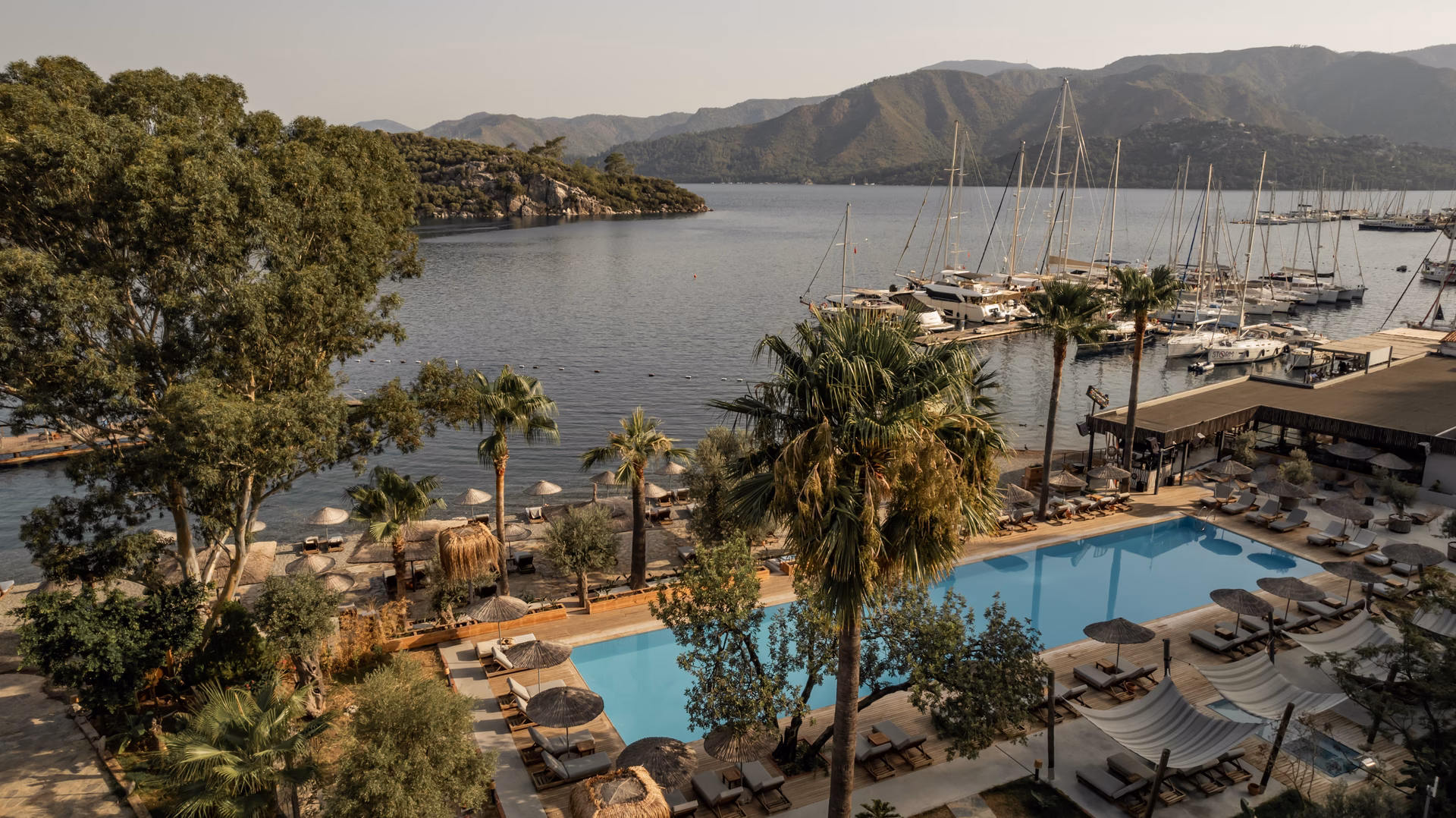 Does Cook's club adakoy offer ATOL protected package holidays?