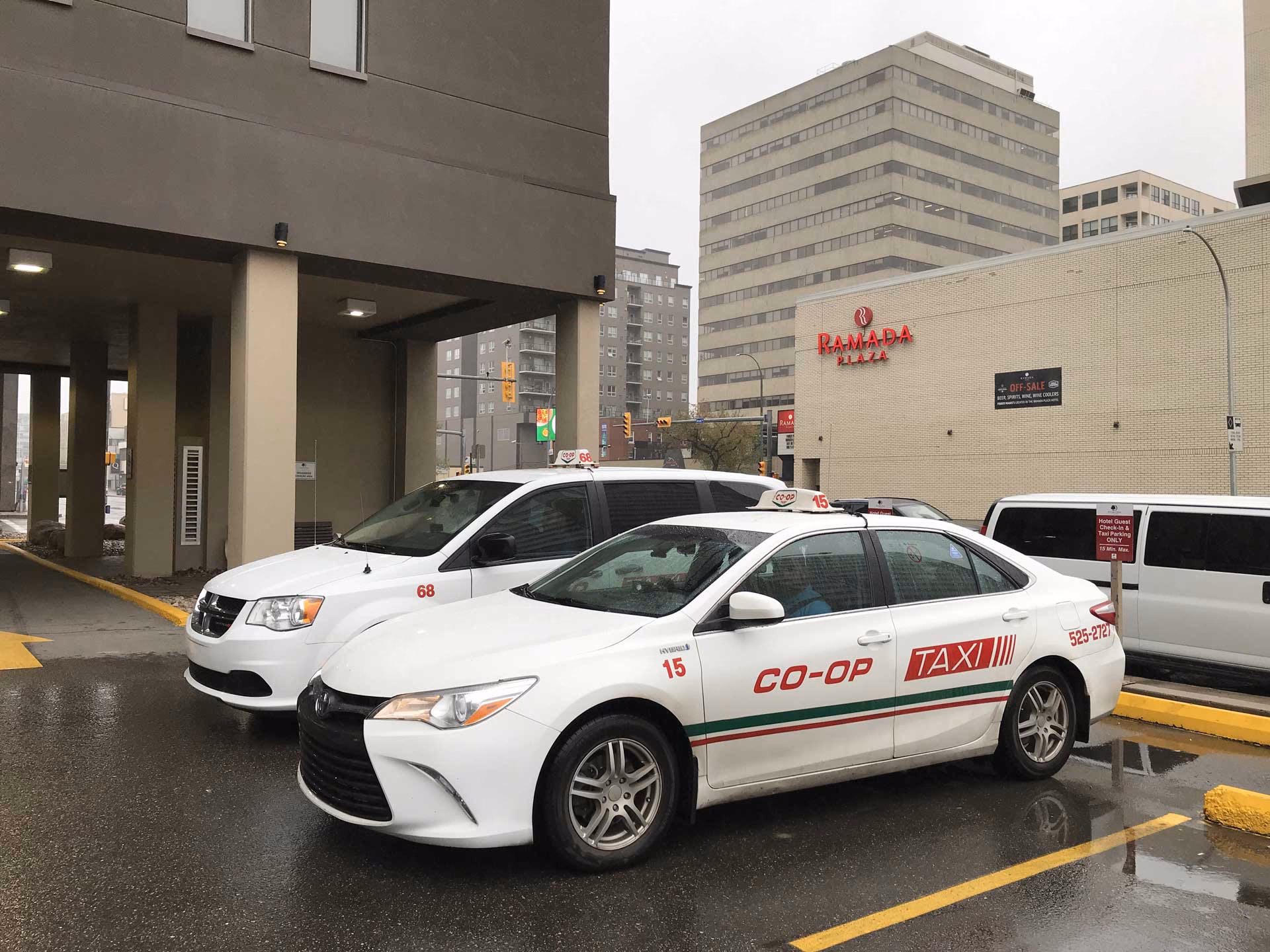 What are co-operative taxi lines Regina's privacy practices?