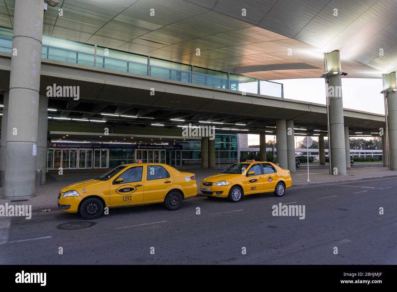 How much does a taxi cost in Córdoba?