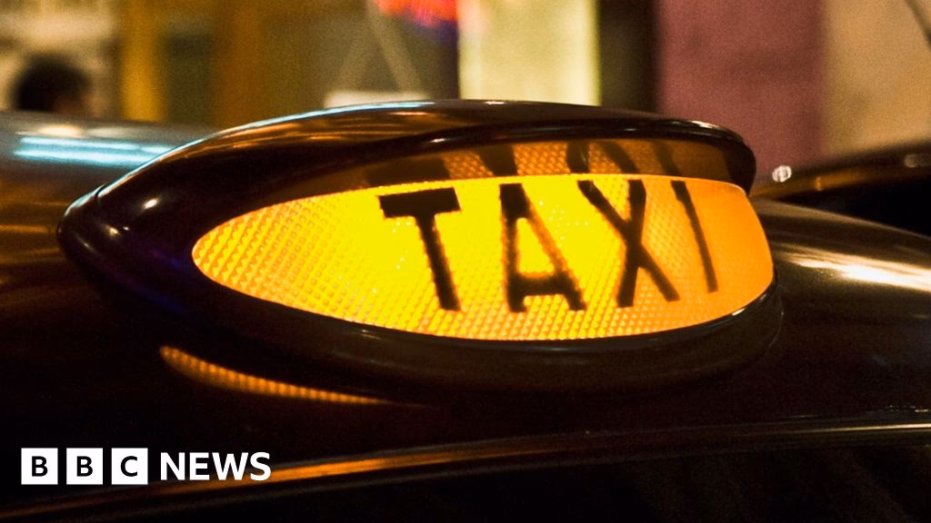 Why should you hire a go taxi from Norwich Airport?
