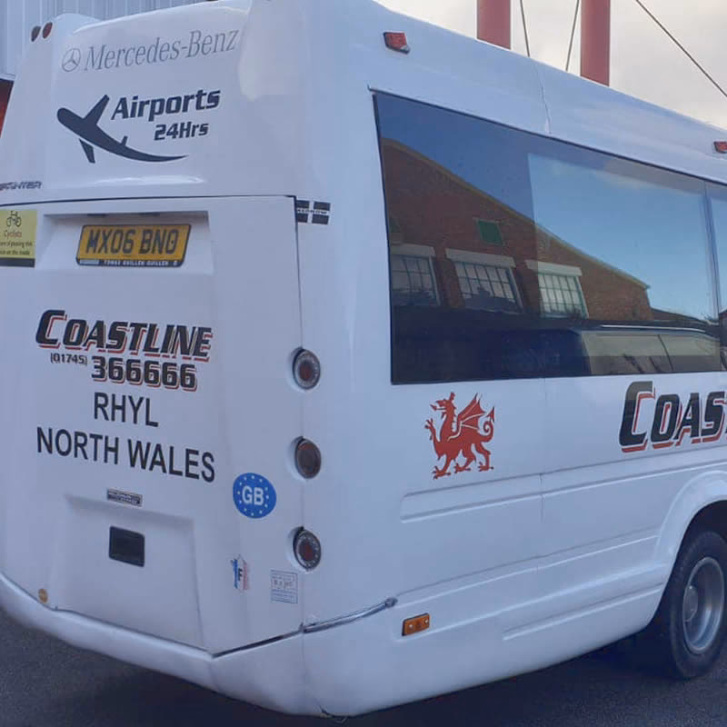 How to get from Rhyl to Holywell?