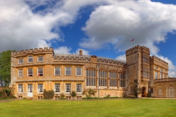 How do I get from Chard to Exeter?