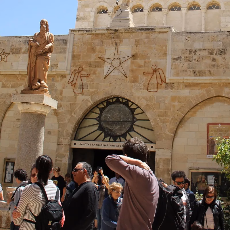 Should I take a bus from Jerusalem to Bethlehem?