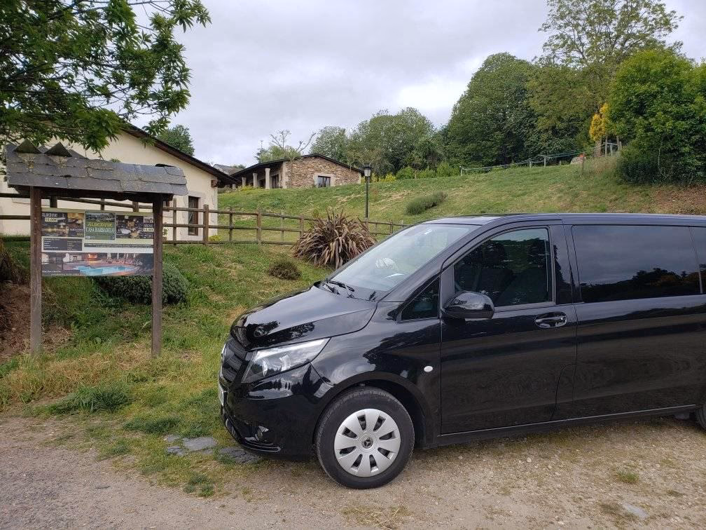 How to get from Santiago to Sarria?