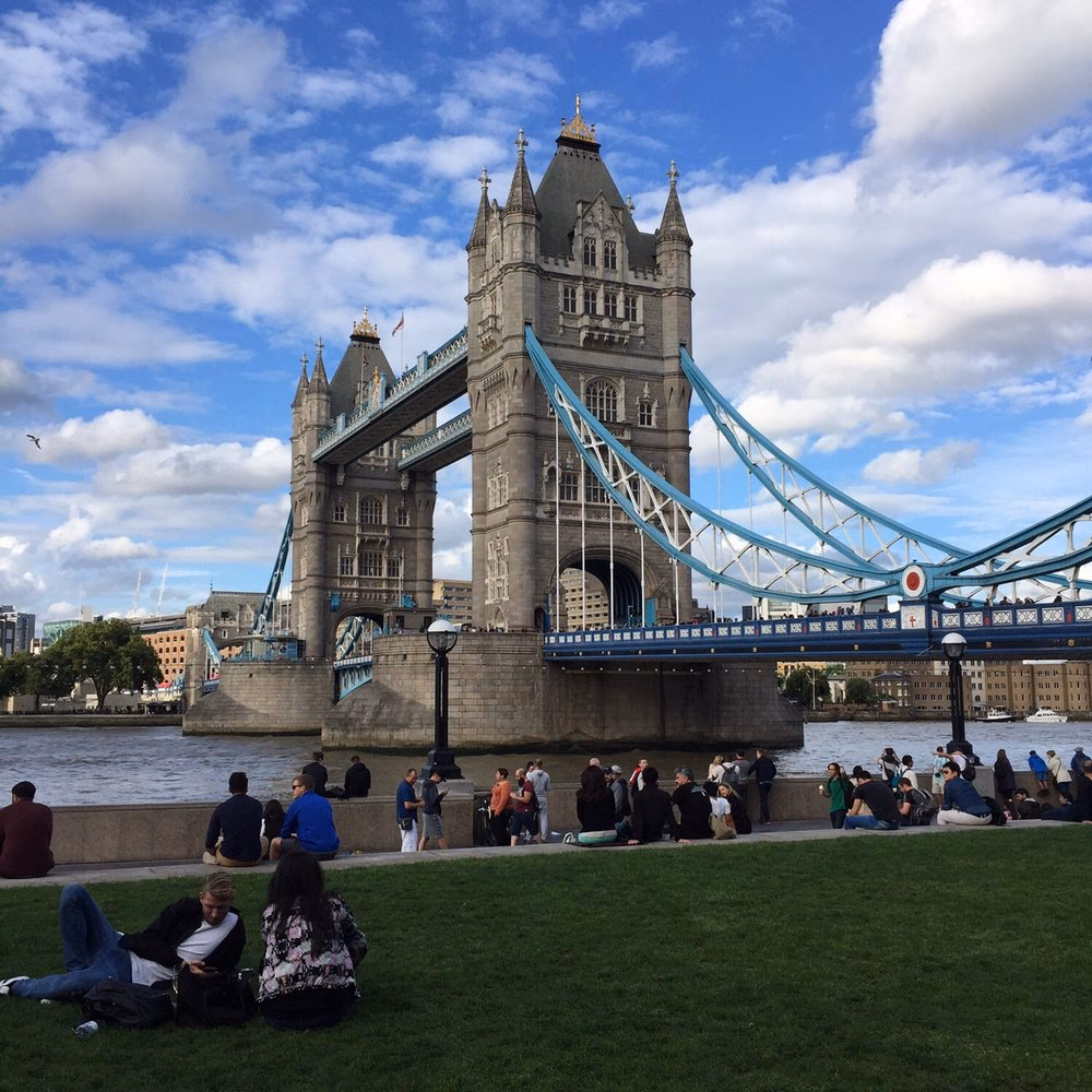 How much does it cost to stay at Tower Bridge?