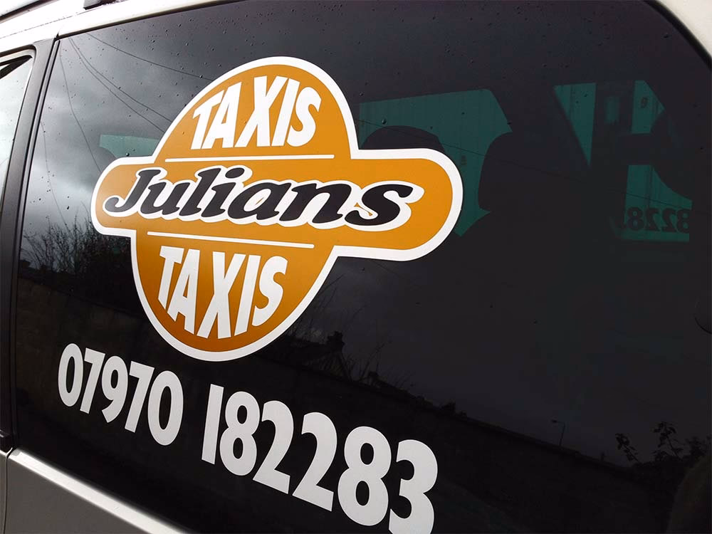 What is Rome2rio & how can I travel from Monmouth to Abergavenny?