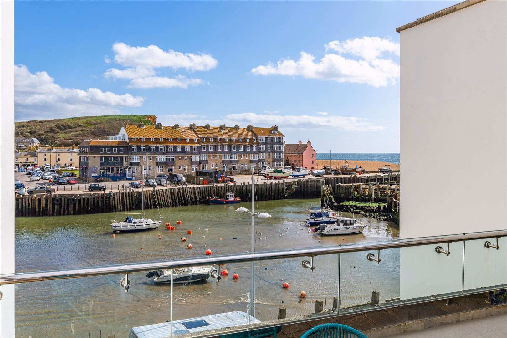 How do I get from Exmouth to Bridport West Bay station?