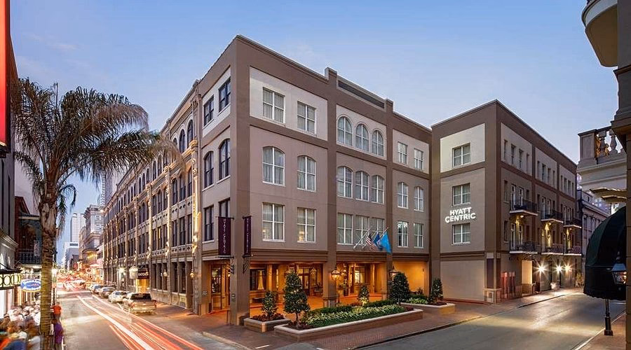 Is the Hyatt Regency on Loyola Avenue a good place to stay?