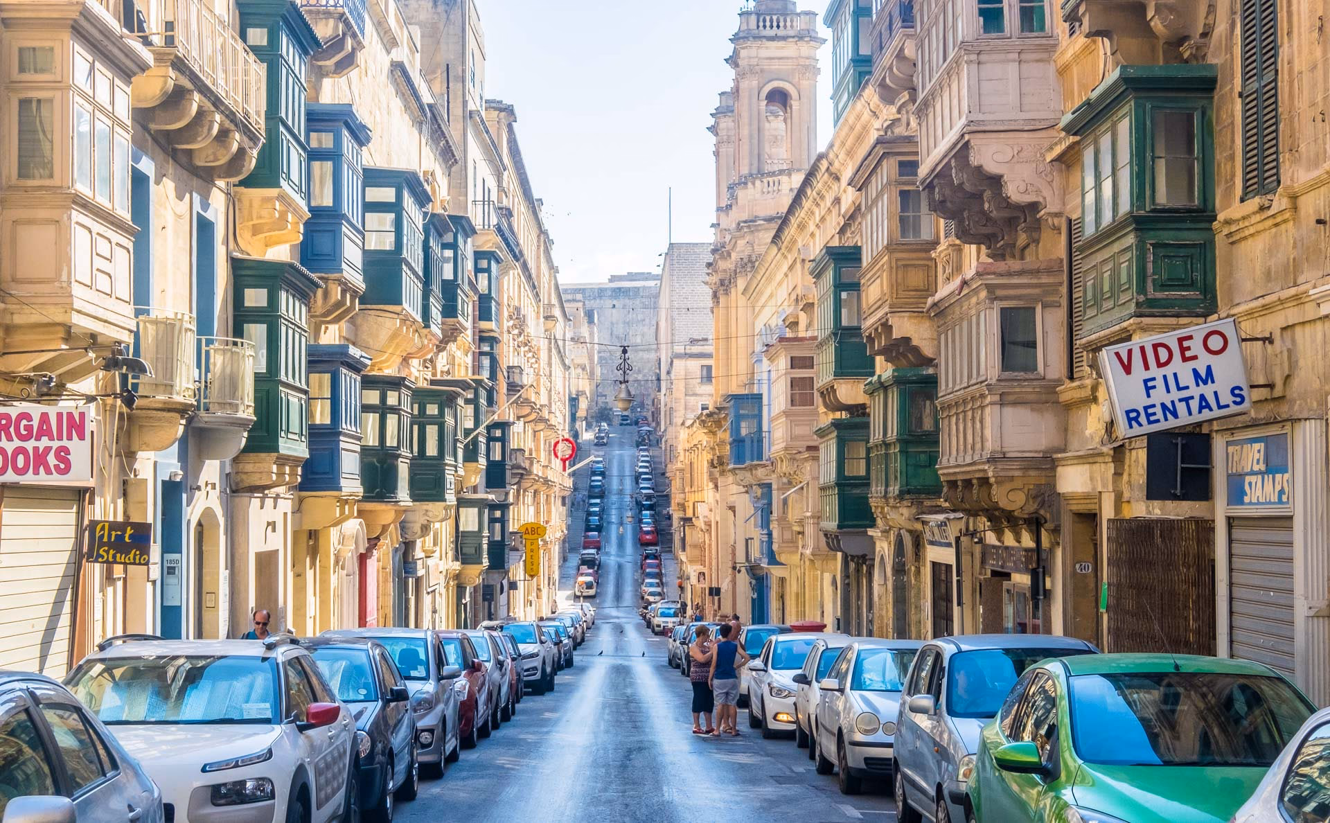 Who owns a taxi in Malta?