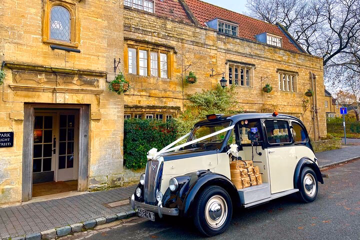 Who are North Cotswold taxis & tours?