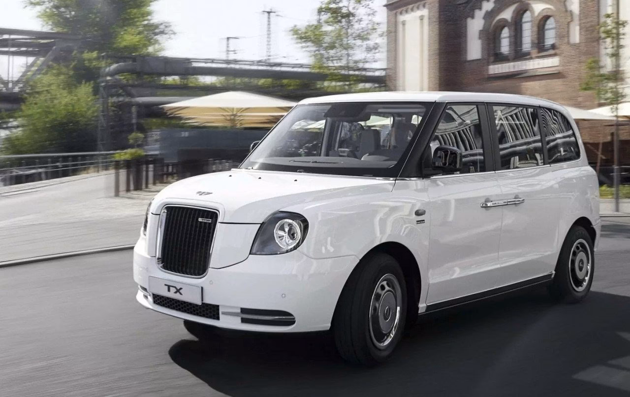 Who is official Jacksonville Jaguars London travel packages - on location?