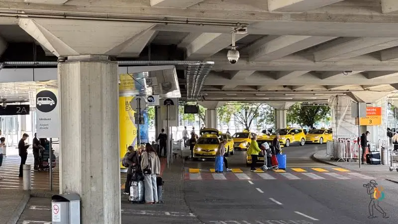 ¿Cómo puedo encontrar vuelos baratos a Budapest?