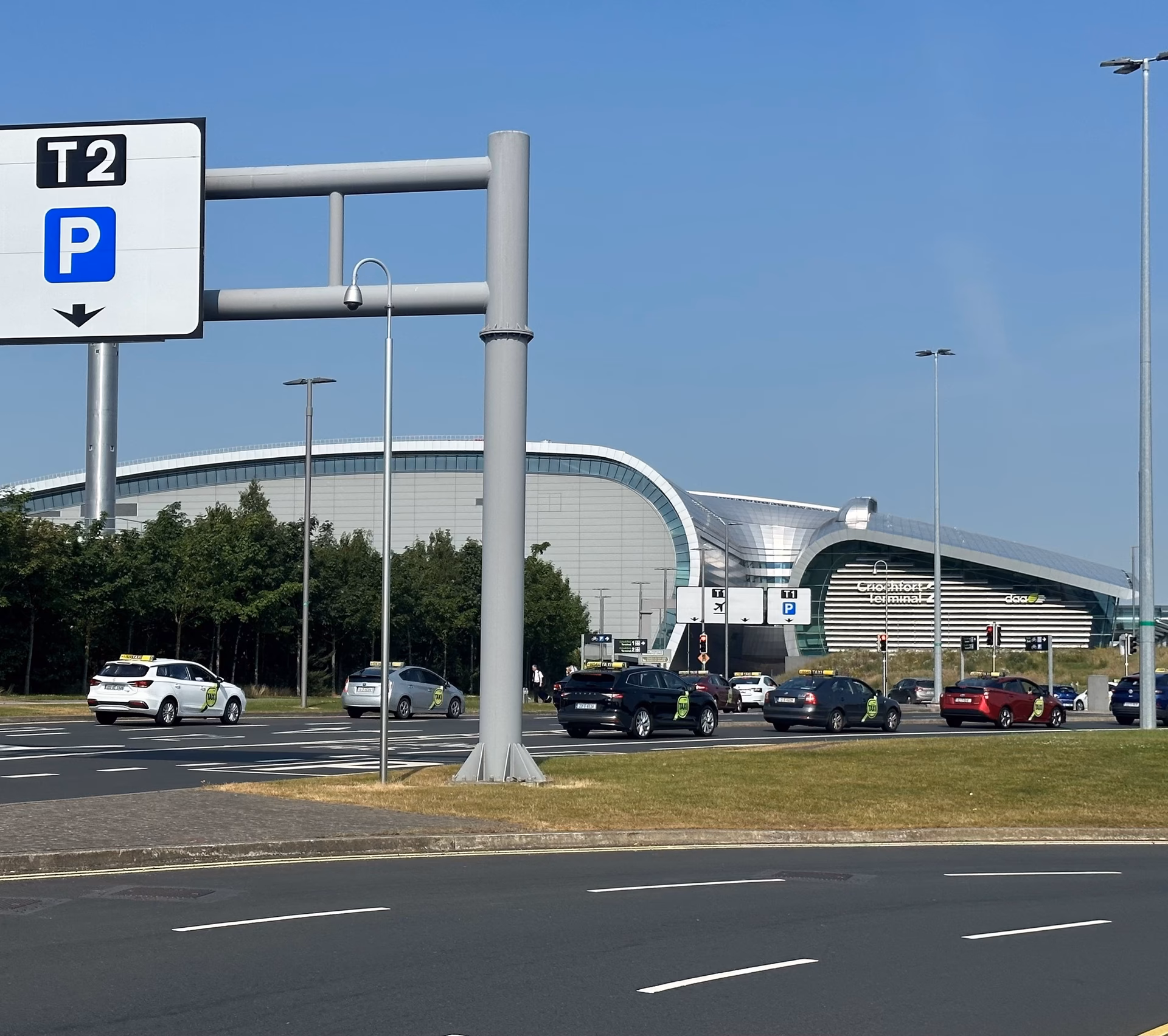 Can taxi drivers join Dublin Airport Authority?