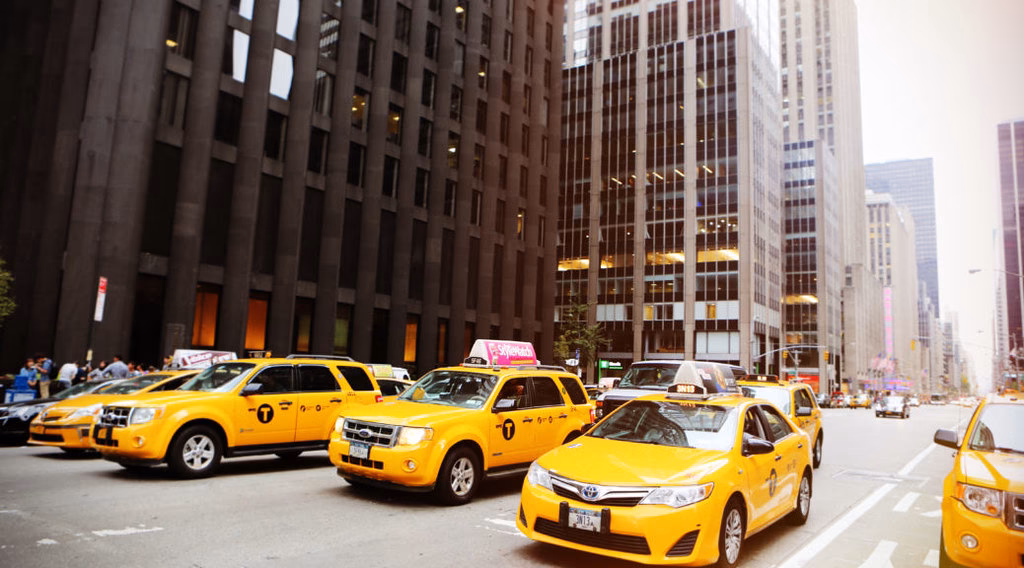 Who is Dandenong cab service?