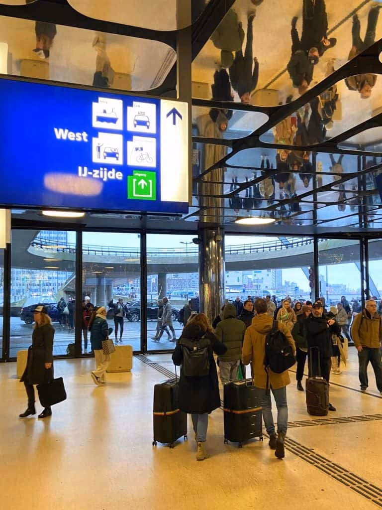 Por que perguntar sobre a tarifa antes de entrar em um táxi?