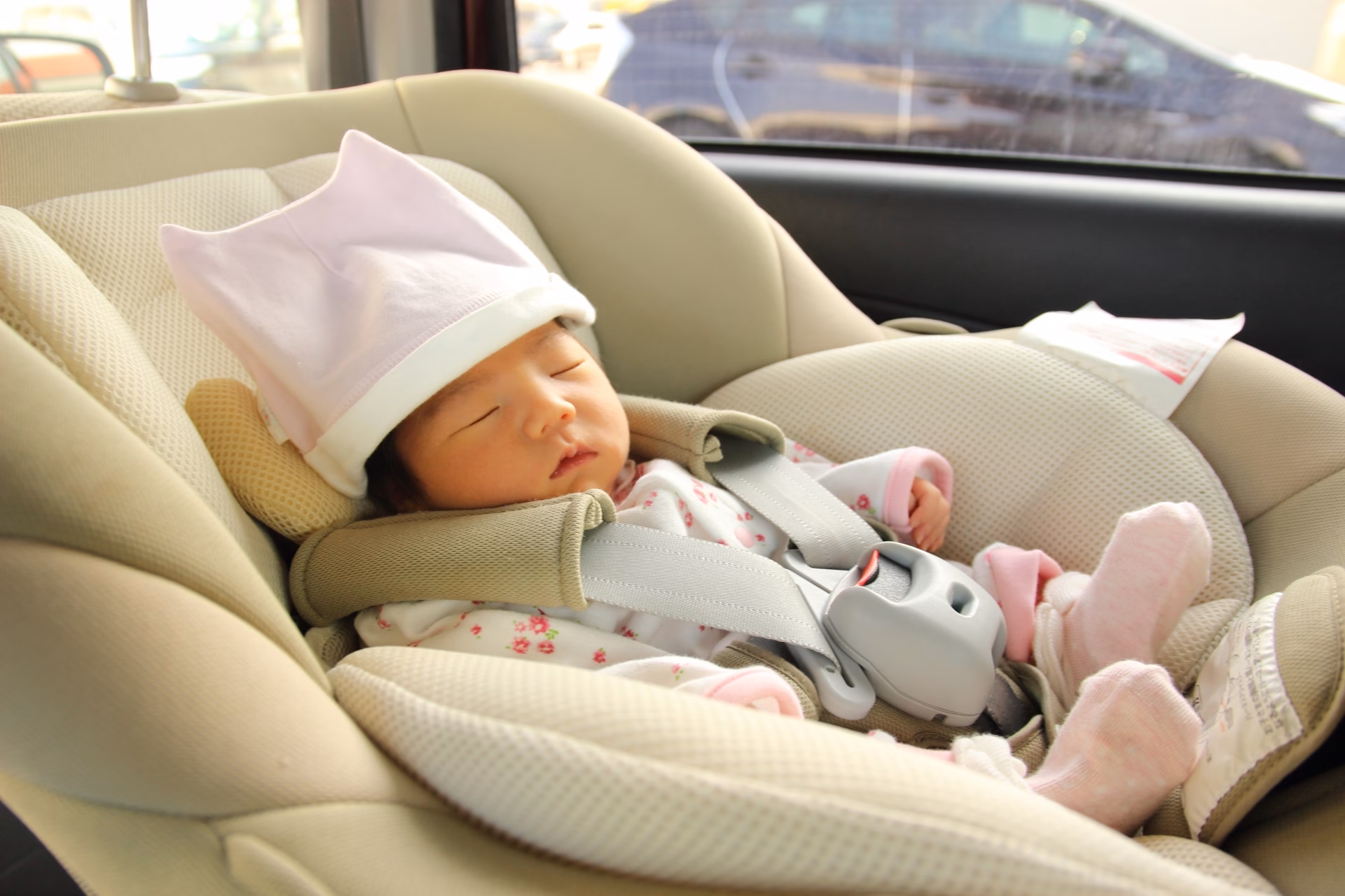 Do children need child seats in Japanese taxis?