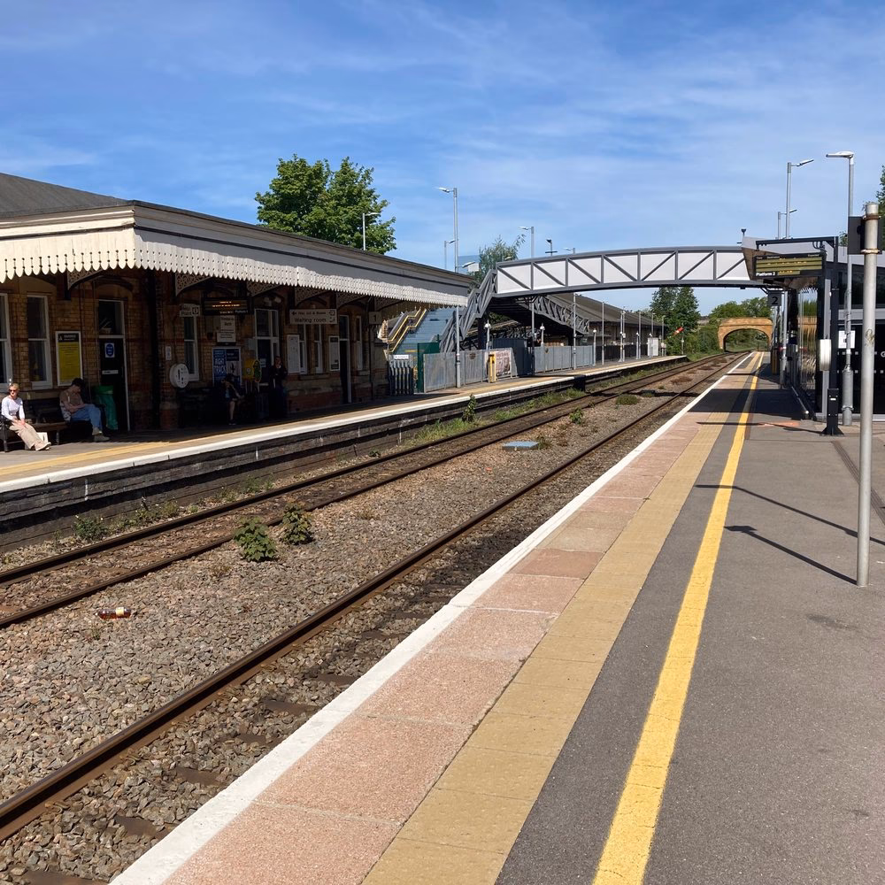 Does Bournville have a cab office?