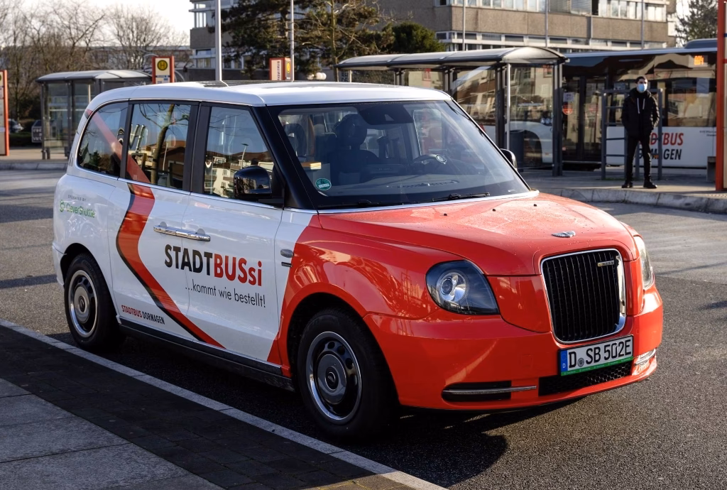 Wie erreiche ich den Flughafenshuttle in Dormagen?