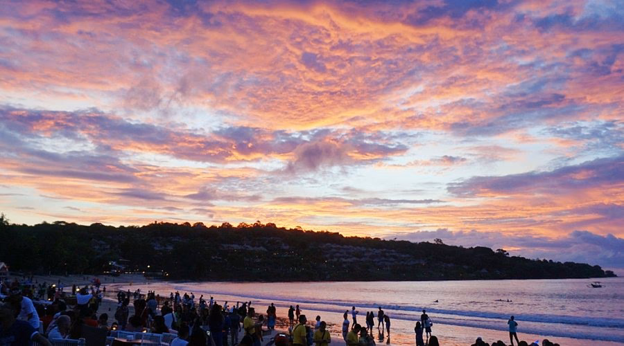 Is there a ferry from Pantai Kedonganan to Canggu?