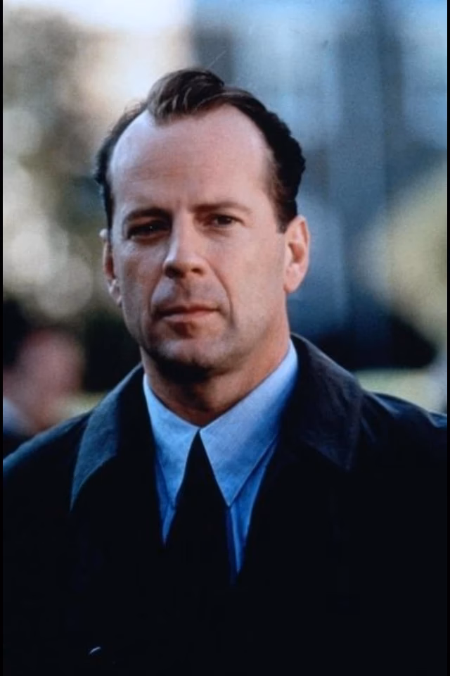 Who is Dr Malcolm Crowe in the Sixth Sense?