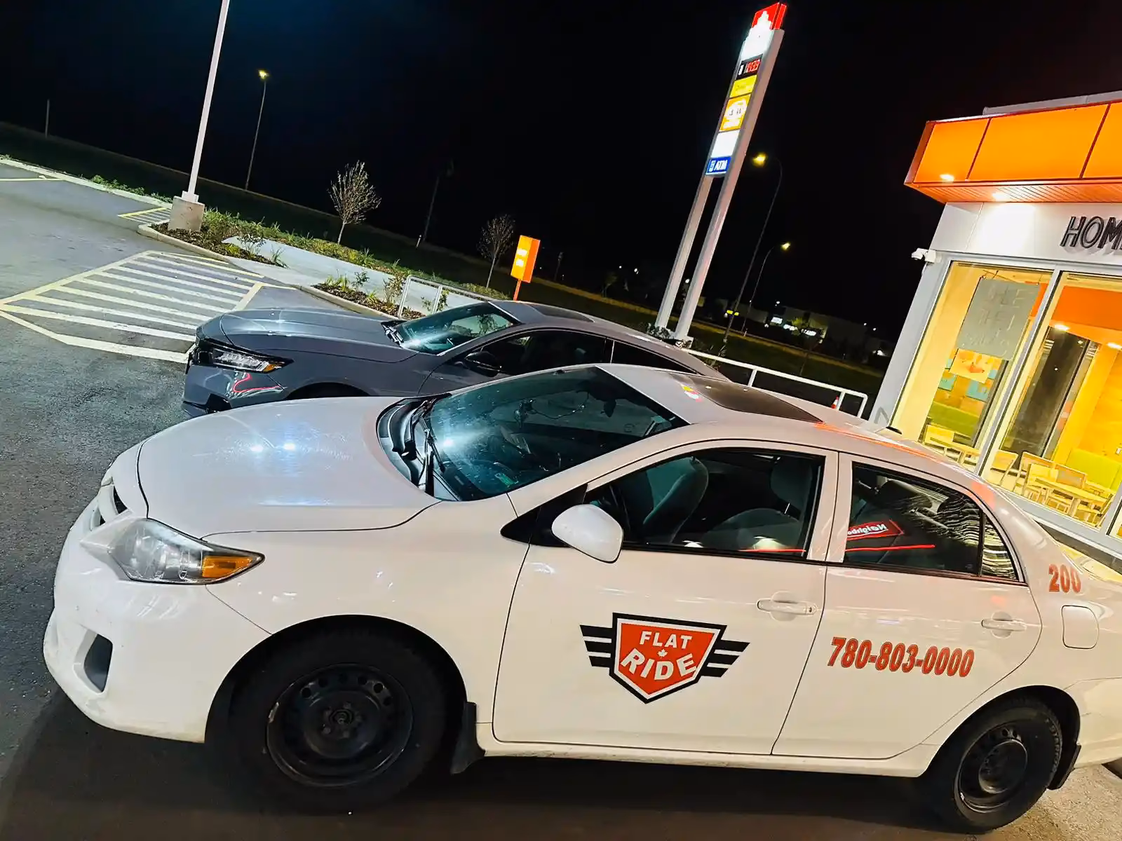 Does Badland taxi take cash?