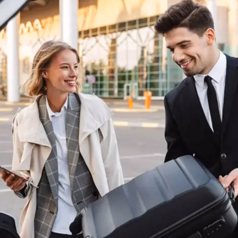 How to get from Dubai to Oman by bus?