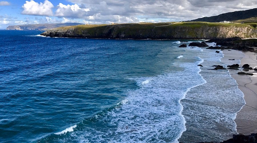 How do I book a Durness bus?