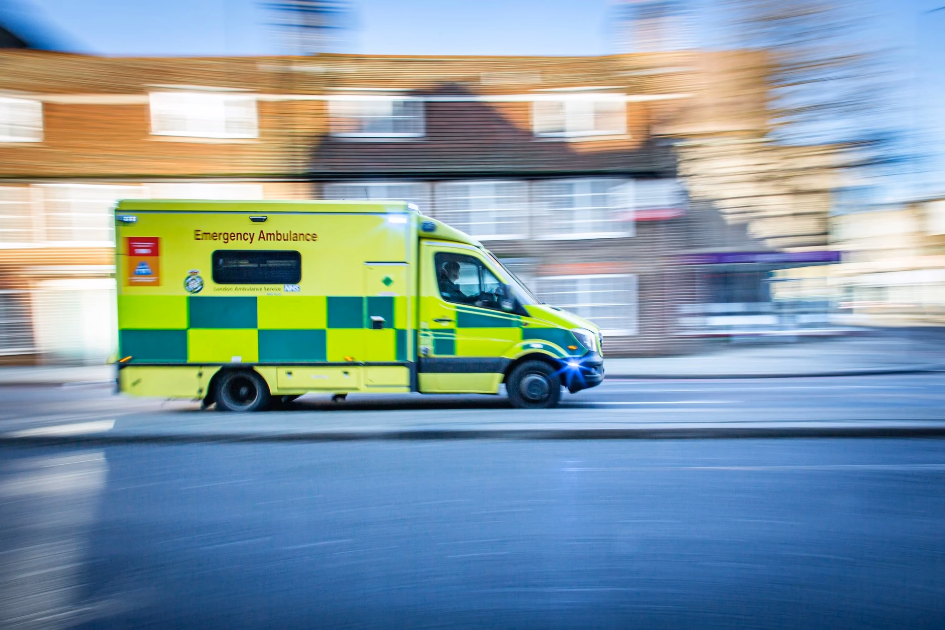Why should you choose a non-branded ambulance service?