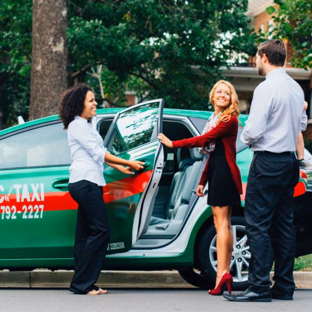 Where can I get a cab in Edmonds WA?