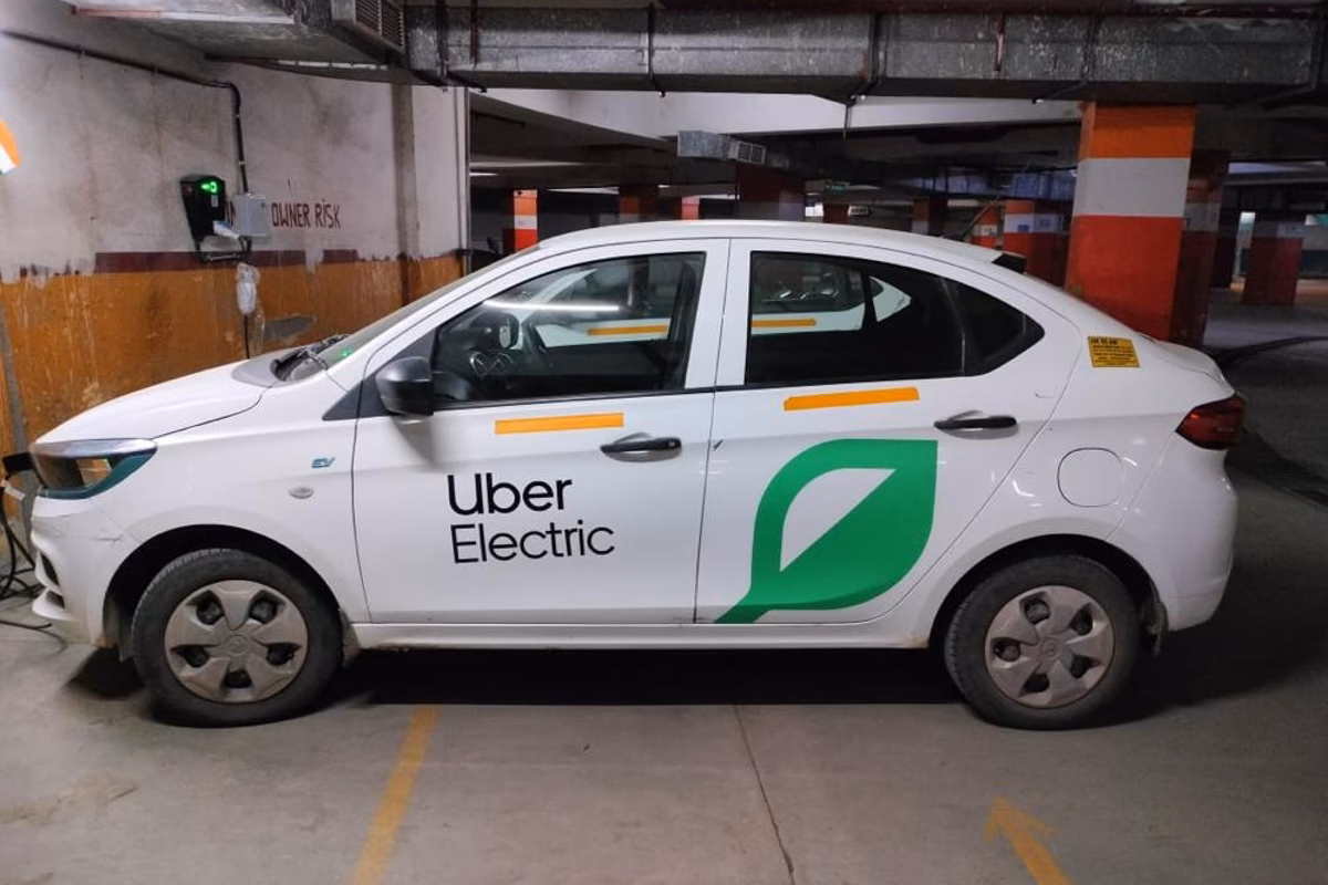 What is an electric vehicle taxi?