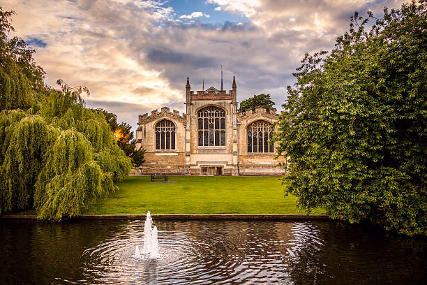 Is there a train from Stansted Airport to Hitchin?