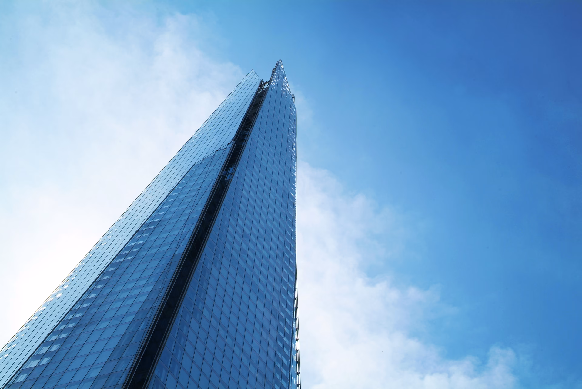 How to get from Euston station to Shangri-La The Shard?