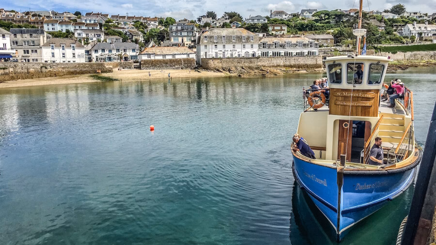 How do I get from St Mawes harbour to Falmouth?