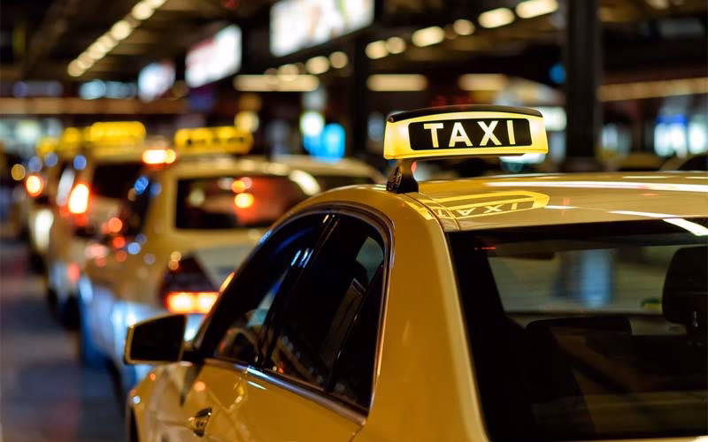 How do I book a taxi from Farnham Surrey?
