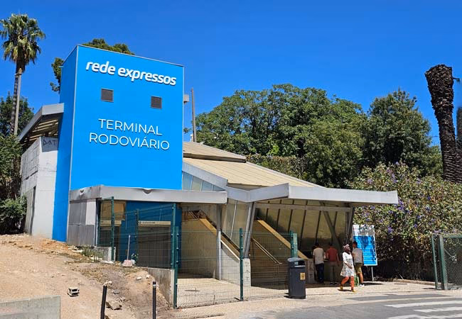 How to get from Lisbon - Sete Rios to Fátima?