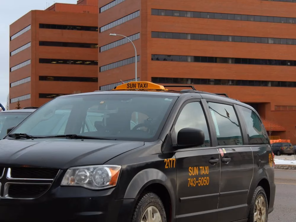 Is Arrow cab a good taxi service in Fort McMurray?