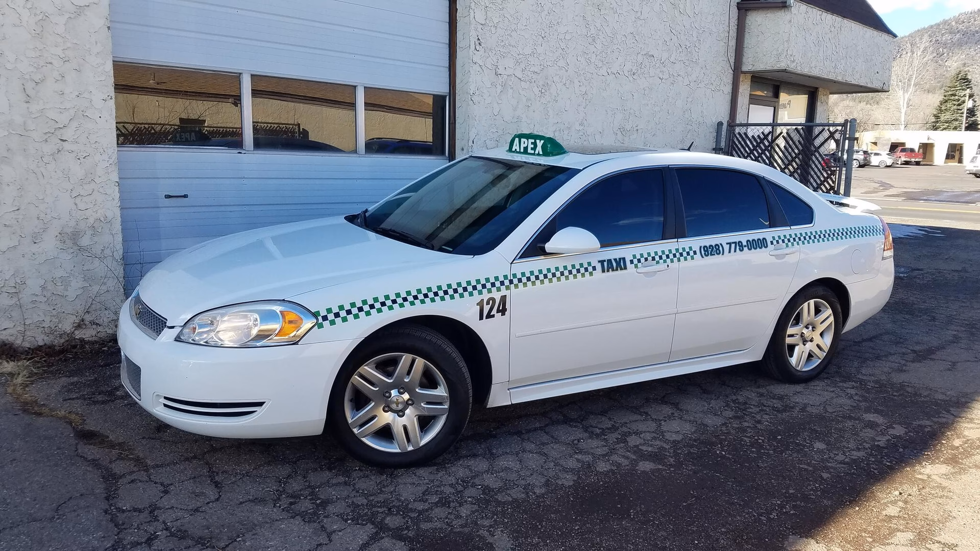 How do I get around Flagstaff?