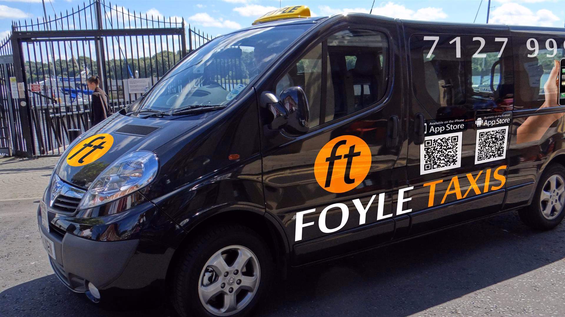 How to book a taxi from Foyle Taxi Co?