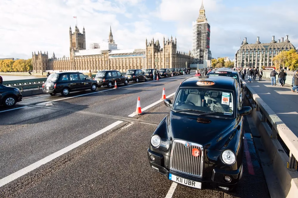 Where are the tube stations near the Cenotaph?