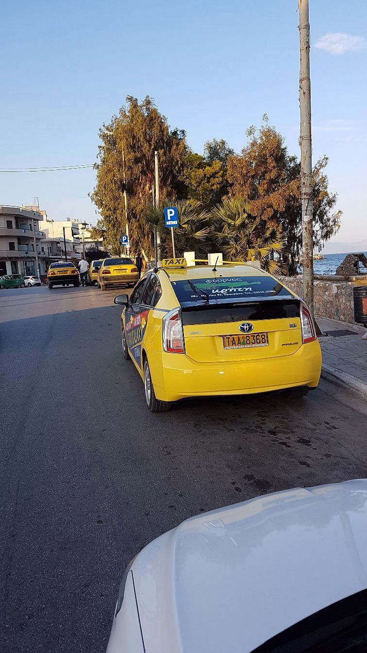 Who are Galaxy travel taxis?