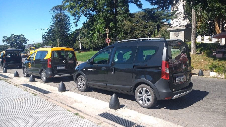 What is a Buenos Aires taxi app?