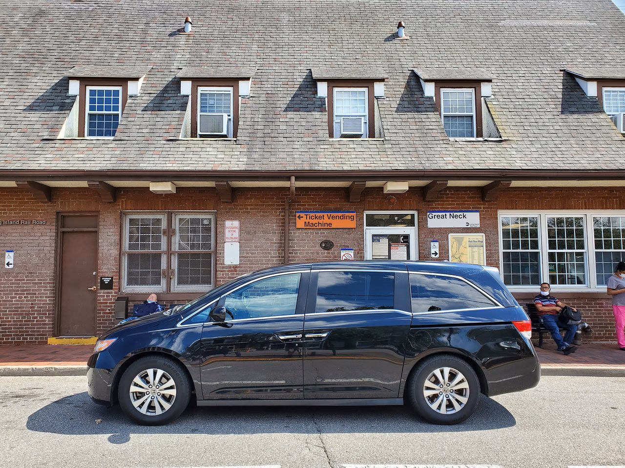 Does Great Neck taxi use 'Jesus Christ'?